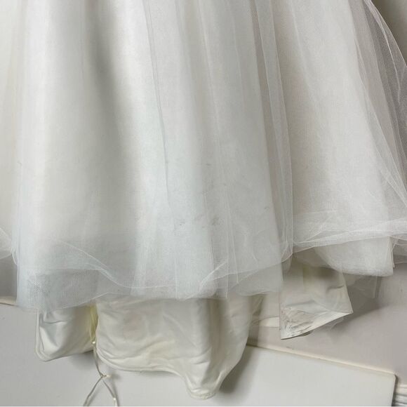 Mikaella Bridal Strapless Mermaid Ivory Wedding Dress Size 4 - Picture 11 of 12